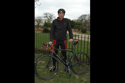 Alex Smith sets out on Cycle2Cannes ride